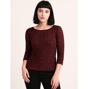 Cut Loose Red Black Sheer Wavy Textured Fitted 3/4 Sleeve Top Size Medium